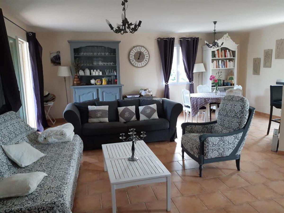 Maison De Famille Entre Vigne Et Lavande Verfeuil Esterno foto
